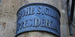 Regione siciliana, ecco la cura “dimagrante”: c'è anche il taglio dei vitalizi