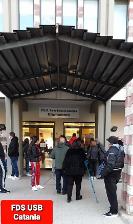 Poliambulatorio Librino (Ct), l'assembramento "necessario"