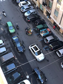 Sicilia Zona Rossa ma non per gli ambulanti abusivi