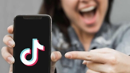 Controlli su Tik Tok, influencer siciliana denunciata per istigazione al suicidio