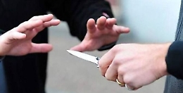 Lite tra vicini in viale Mario Rapisardi: è morta la donna accoltellata