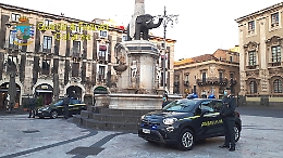 Catania, controlli antiCovid: 15 multati, anche un ventenne positivo