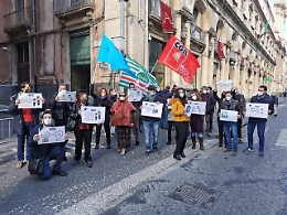 I “navigator” in piazza a Palermo e Catania per la proroga dei contratti