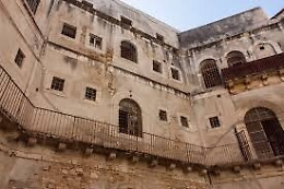 «Ex carcere borbonico di Siracusa in abbandono», il Tribunale lo sequestra