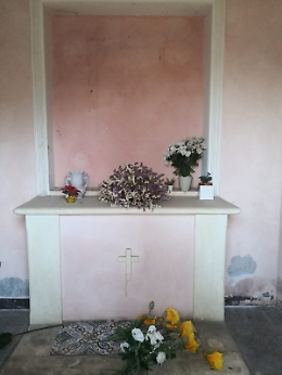 Acireale, rubato il quadro della Madonna dall'edicola votiva delle Chiazzette