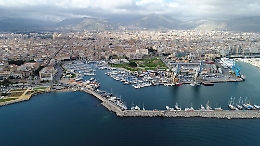 Palermo, sequestrata un'intera area del molo Bersagliere al porto