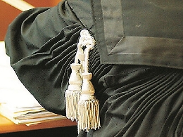 Stupro 18enne, due cugini coinvolti ai domiciliari