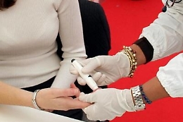 Caltanissetta, protestano le mamme dei bambini diabetici: "L'Asp senza motivo ha sostituito lo specialista che assiste i nostri figli"