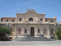 Con un mutuo di 19 mln,  la Regione recupera le terme di Sciacca e Acireale