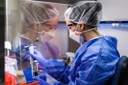 Coronavirus, &laquo;sar&agrave; dicembre mortale&raquo;: attesi nel mondo fino a 30mila decessi al giorno