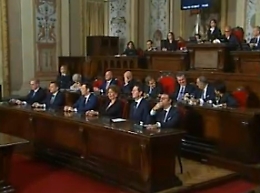 Mozione censura Razza, il M5s: «Fuori infuria il Covid e nel Palazzo pensano alle poltrone»