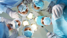 Acoi su aggressioni in ospedale: «Si rischia di non avere più chirurghi italiani»