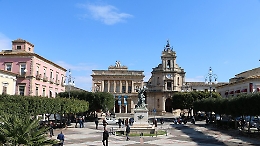 Covid in Sicilia, pure Vittoria e Centuripe diventano "zone rosse"
