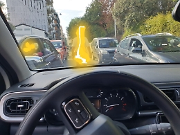 Catania: via Sassari caos uscita scuola Dante Alighieri