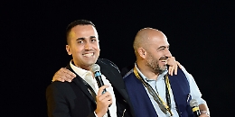 Il M5s dispone l'espulsione di Gianluigi Paragone dal movimento