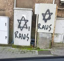 Trecastagni, scritte antisemite comparse a S. Alfio