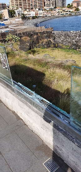 Catania: atto di vandalismo nei pressi di piazza Europa