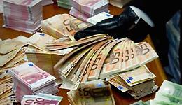 Riciclava denaro per conto del boss, confisca per 700mila euro