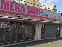 Chiudono a Catania quasi tutti i negozi cinesi: ma a perderci è anche la città