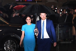 Harry e Meghan primo rientro a Londra dopo "divorzio" da famiglia reale