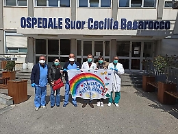 All'ospedale di Niscemi un bel regalo
realizzato dall'artista Cettina Callari