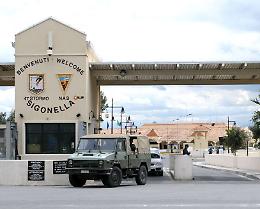 Positivi al virus due militari di Sigonella: «Qui c'è il rischio di un focolaio»
