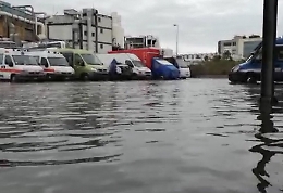Dopo i temporali ecco come si presenta la zona industriale di Catania: «Un campo di guerra»