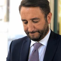 M5S, Cancelleri rilancia l'alleanza col Pd e bacchetta Di Battista:  «Vuole chiamarsi "Disfattista"?»