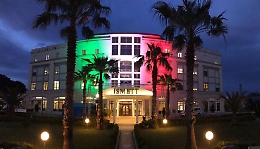 Anche l'Ismett s'illumina di tricolore per l'emergenza coronavirus