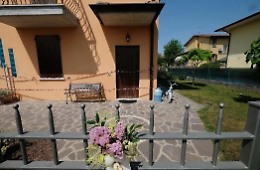 Brescia, uccide la moglie davanti ai figli e  poi chiama il sindaco