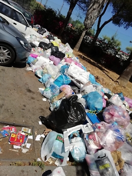 S. Paolo, Gravina di Catania: immondizia in strada da 10 giorni