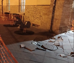 Enna: pavimentazione divelta e pericolosa nel quartiere Monte