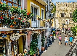 Vacanze: start up lancia i Sicilia Bond, titoli di soggiorno per destagionalizzare il turismo