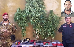 Caltagirone, nascondeva armi e droga nel suo casolare: arrestato