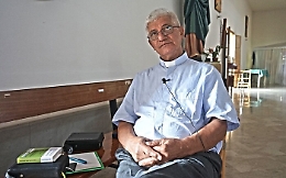 Morto padre Meli, amico dei migranti e anima di Ballar&ograve;