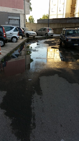 Librino (CT): perdita di liquami al viale Moncada, famiglie a rischio infezioni