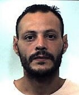 Paternò, la vittima della rapina lo sfregia e lui colleziona evasioni dai domiciari