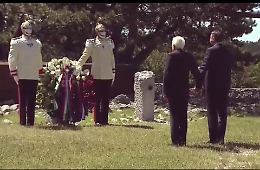 Foibe, Mattarella e Pahor l'omaggio alle vittime tenendosi per mano