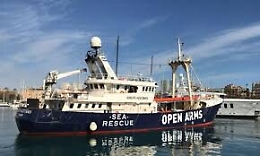 Musumeci dopo la  sua ordinanza: «Serve un protocollo con lo Stato
Il Viminale ha annunciato l'arrivo di 10mila migranti»