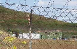 Centro quarantena per migranti: lavori in corso nell'ex deposito dell'aeronautica a Vizzini Scalo (Catania)