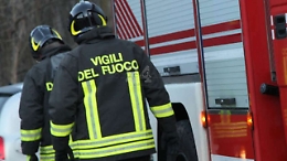 Tragedia a Ribera: cerca di domare l'incendio e rimane intossicato