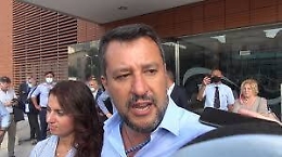 Salvini boccia il tunnel: «Il progetto per il Ponte è già pronto»