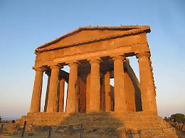 Le Albe nella Valle dei Templi di Agrigento