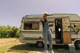 Skinny in concerto a Giardini Naxos inaugura  la stagione dei live