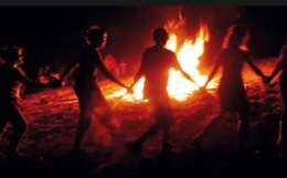 Il tormento di Ferragosto nell'estate del covid fra spiagge off limits, divieti e giovani contro