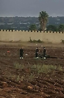 Deltaplano precipita nel Ragusano: il pilota muore carbonizzato