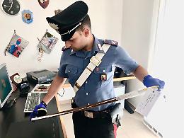 Bronte, auto parcheggiata nel posto sbagliato: parenti colpiti con tubo di ferro