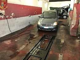 Librino: in autolavaggio lavoratori in nero e smaltimenti illegali