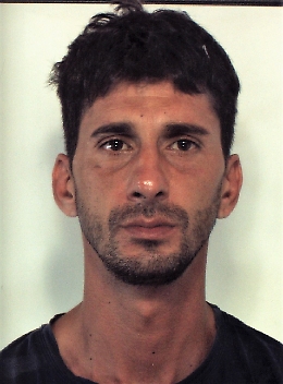 Catania, tenta furto al Lido del Carabiniere: bagnante-militare lo acciuffa