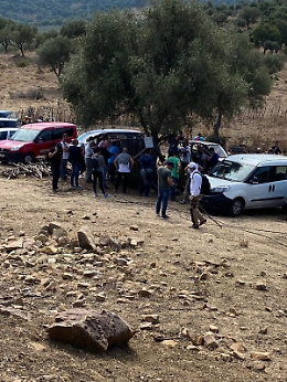 Gioele, trovati resti umani e magliettina: tracce del bimbo al 99%